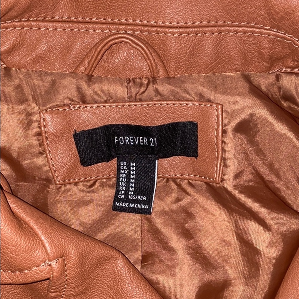 Leather jacket - Picture 2 of 3
